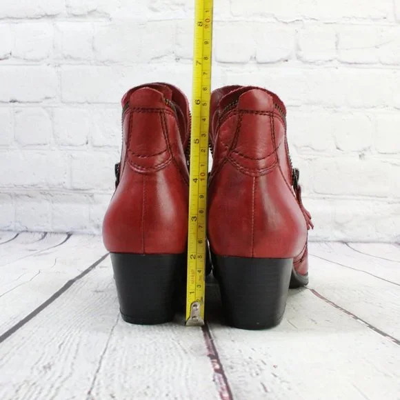 EARTH Red Leather Side Zip Heeled Ankle Booties Size 7.5 - Picture 7 of 9